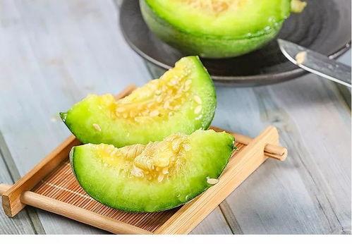 大连话吃瓜络,大连话版“吃瓜群众”的趣味解读