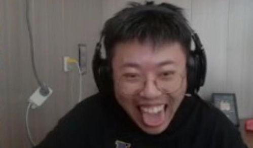 柱子吃瓜狂魔哥,揭秘网络红人的魅力与争议